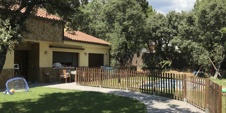 MAGNIFICO CHALET INDEPENDIENTE DISEÑADO POR ARQUITECTO
